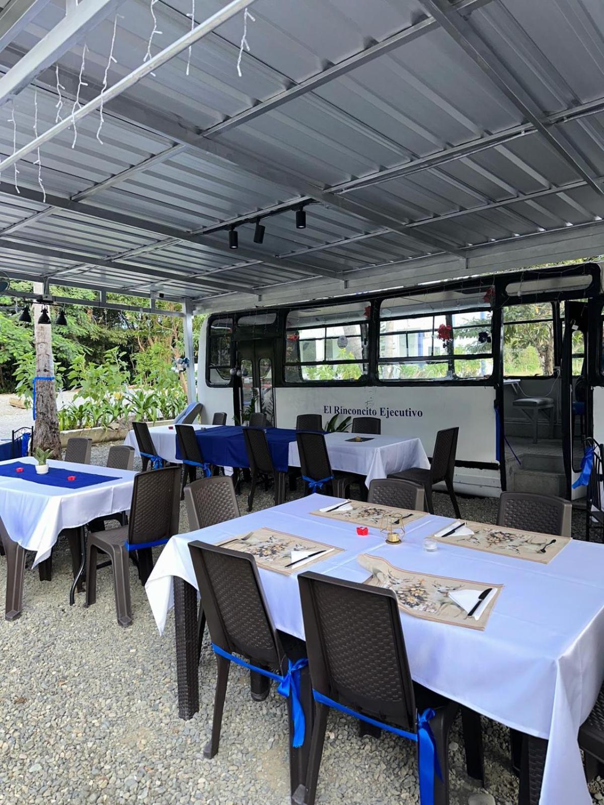 Hostal El Ejecutivo San Juan de la Maguana Exterior foto